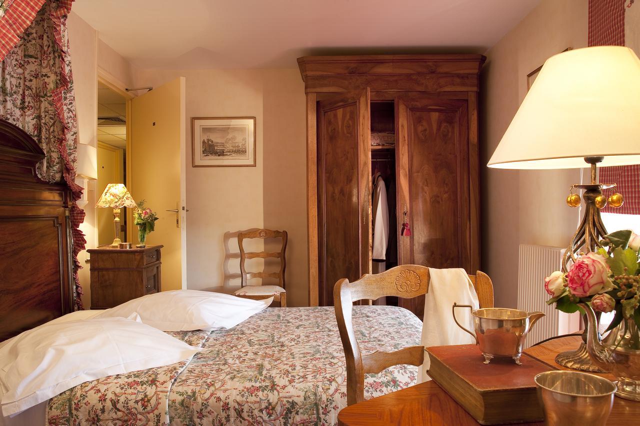 Chateau Colbert Maulévrier Eksteriør billede